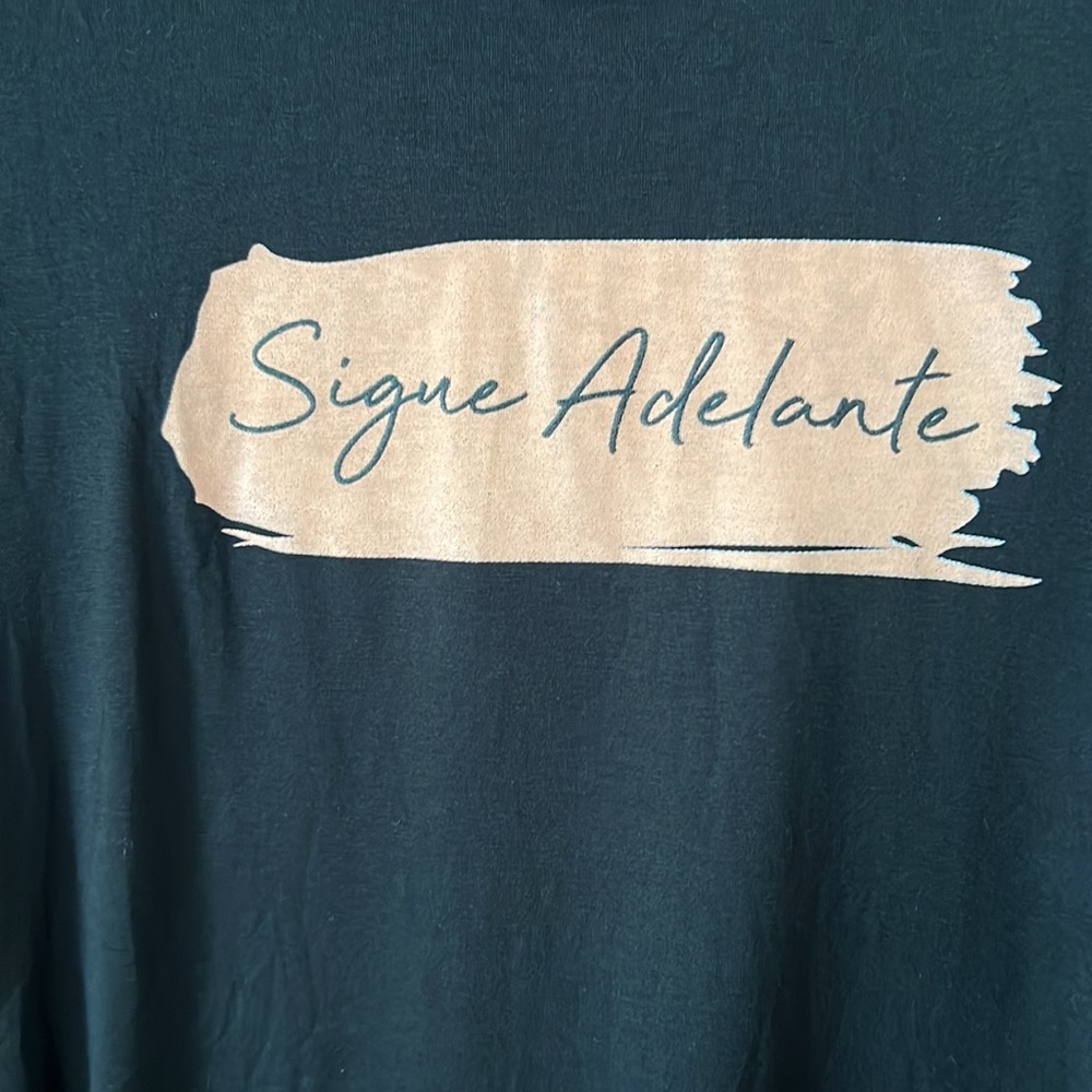 NWT JM Fleurette Black Tee Size Small